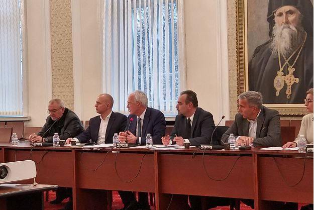 Зелена светлина НС да преправи компенсациите на бизнеса за тока