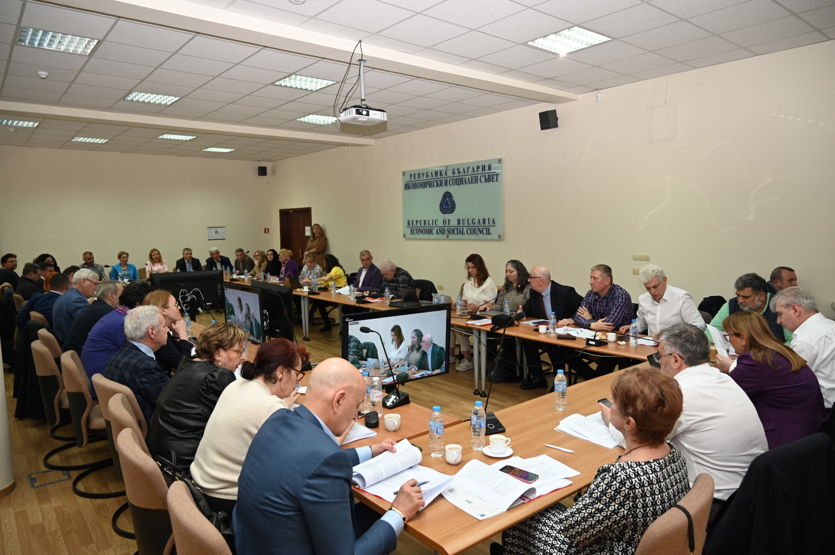 ИСС предлага мерки за преодоляване на дисбаланса на европейския пазар на електроенергия и постоянните свръхвисоки цени в Югоизточна Европа